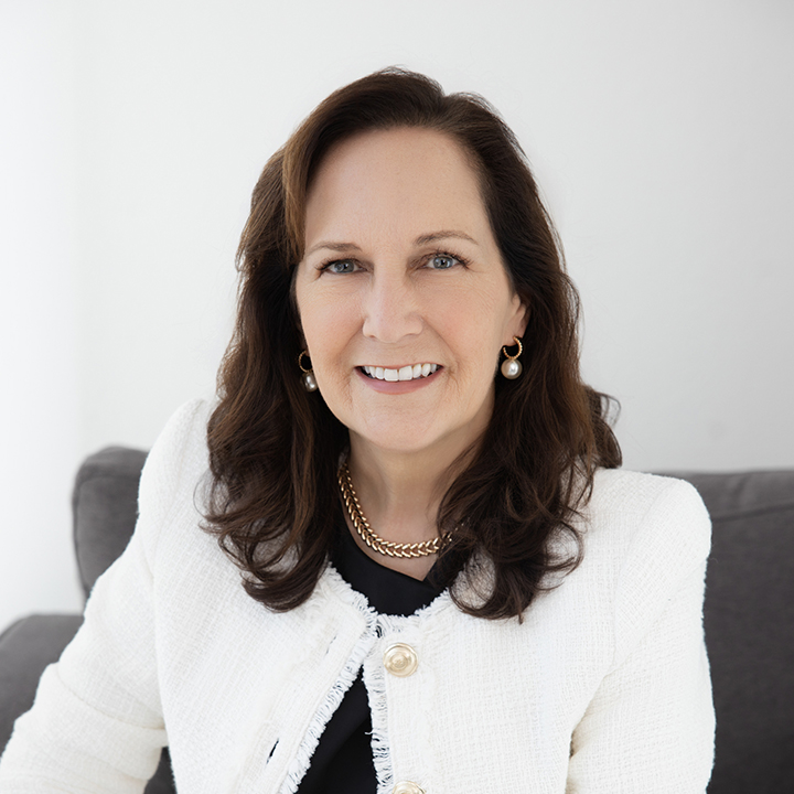 headshot of Lynn M. Isaak, P.E., PMP, MBA